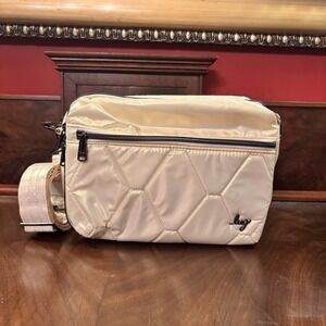 Lug East West Crossbody Bag Quilted Cream Travel Organizer Multi Pocket 9.5"